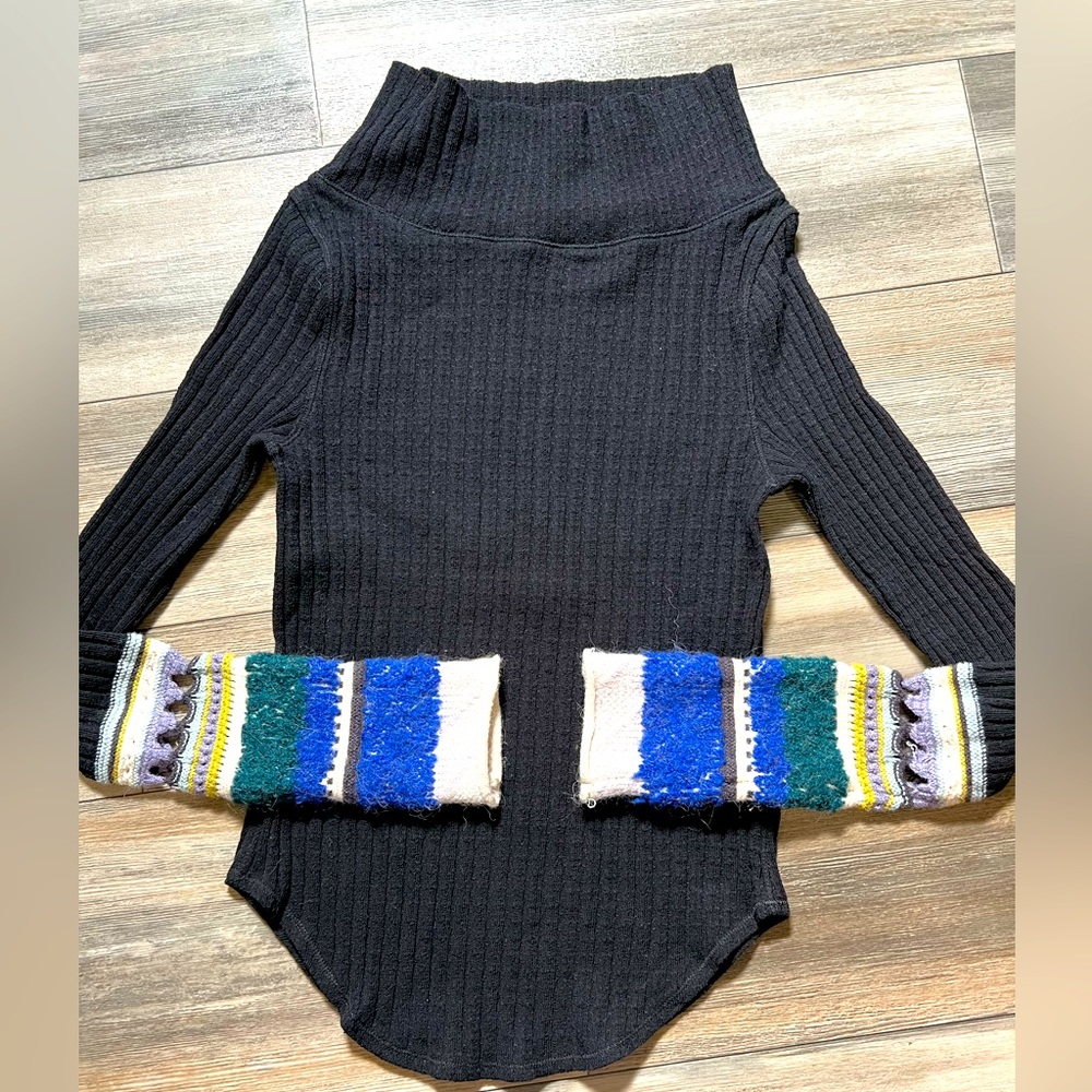 Free People‎ Super Adorable Sweater- Small